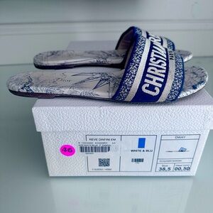 Christian Dior sliders/sandals navy blue /white. Size 9/38.5